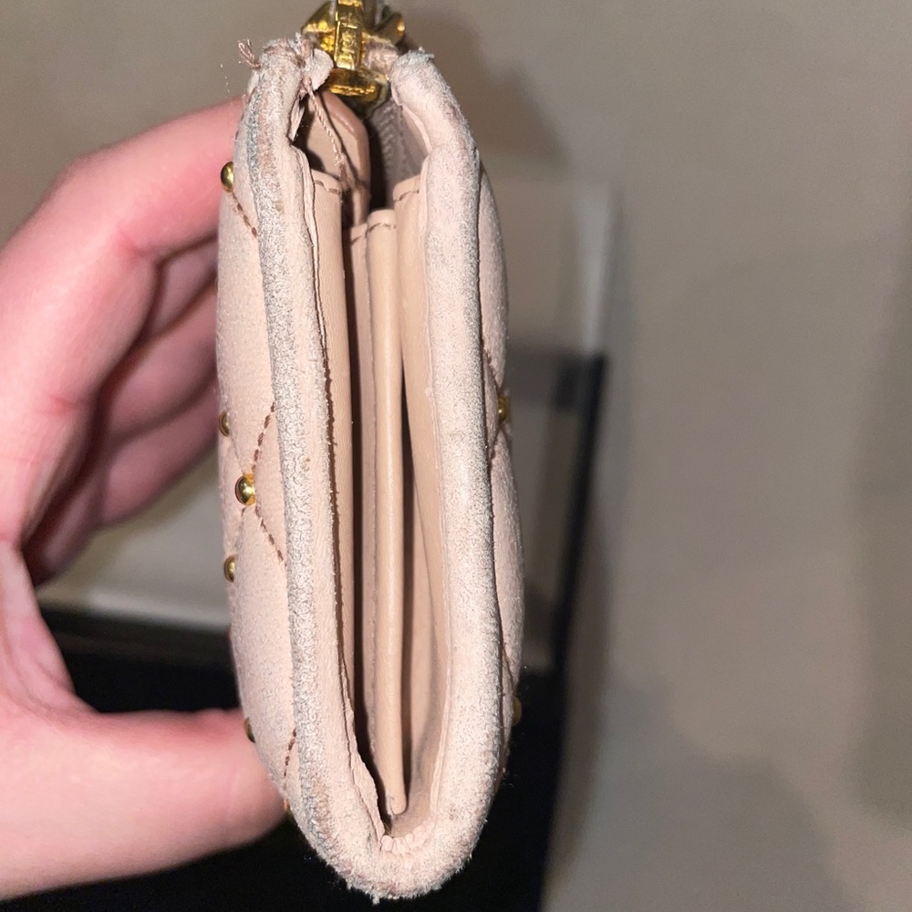 PRADA Authentic Wallet - Picture 10 of 16